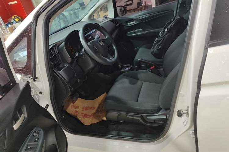 Used Honda Fit 2018 1.5L CVT Comfort Version Left Front Seat