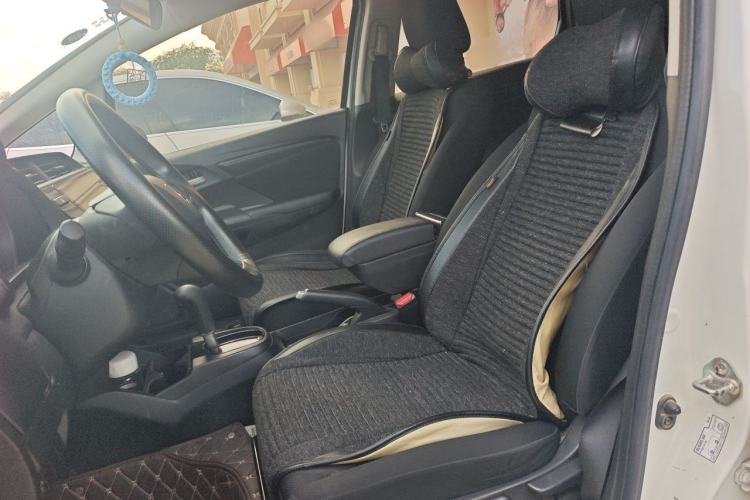 Used Honda Fit 2018 1.5L CVT Comfort Sunroof Version Left Front Seat