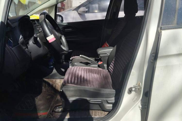 Used Honda Fit 2018 1.5L CVT Comfort Version Left Front Seat