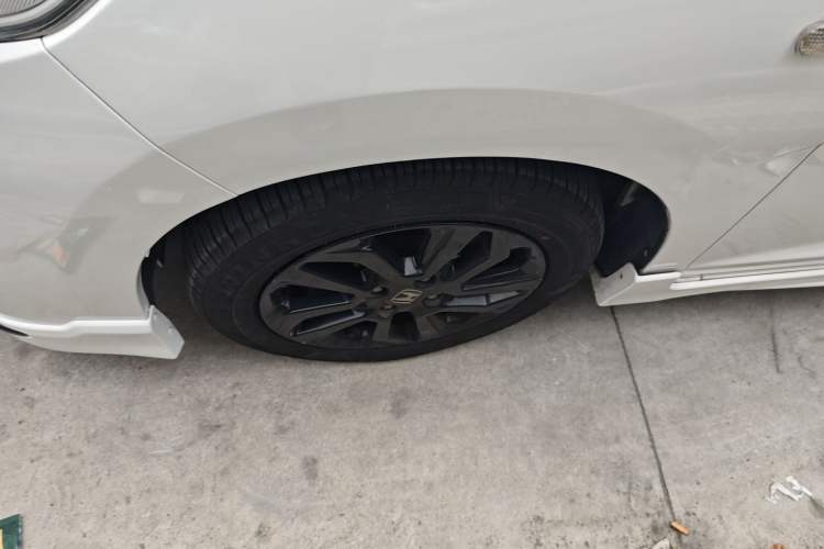 Used Honda Fit 2018 1.5L CVT Trendy Run+ Edition Left Front Wheel Hub