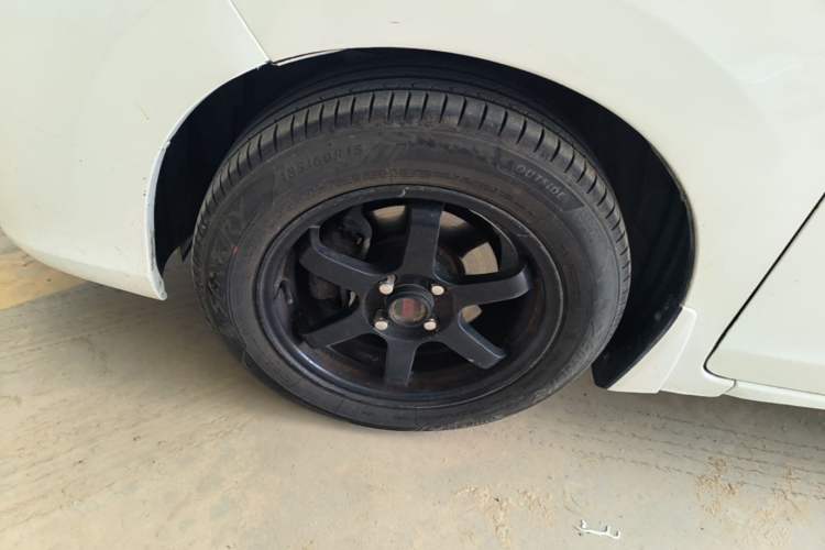 Used Honda Fit 2018 1.5L CVT Comfort Version Left Front Wheel Hub