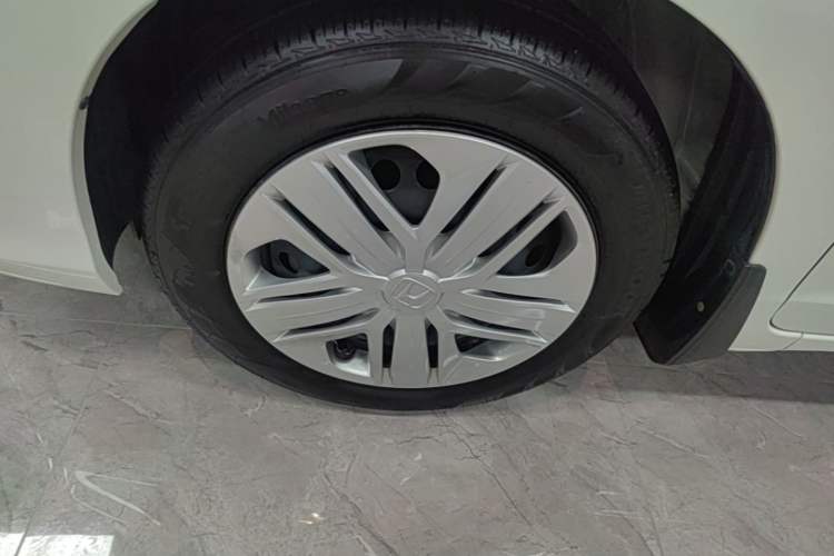 Used Honda Fit 2018 1.5L CVT Comfort Version Left Front Wheel Hub