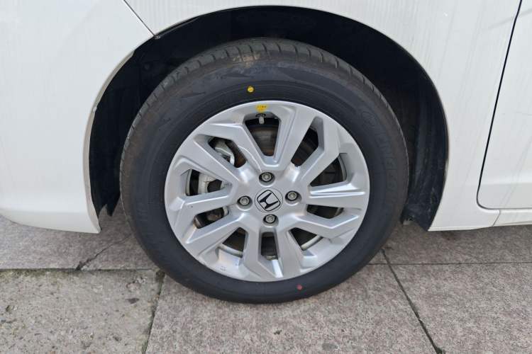 Used Honda Fit 2018 1.5L CVT Comfort Version Left Front Wheel Hub
