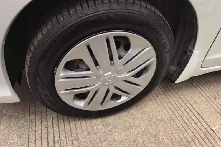 Used Honda Fit 2018 1.5L CVT Comfort Version Left Front Wheel Hub