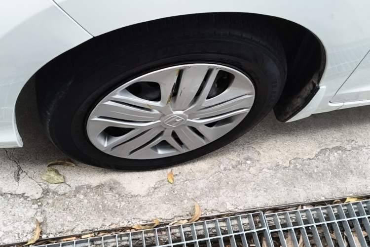 Used Honda Fit 2018 1.5L CVT Comfort Version Left Front Wheel Hub