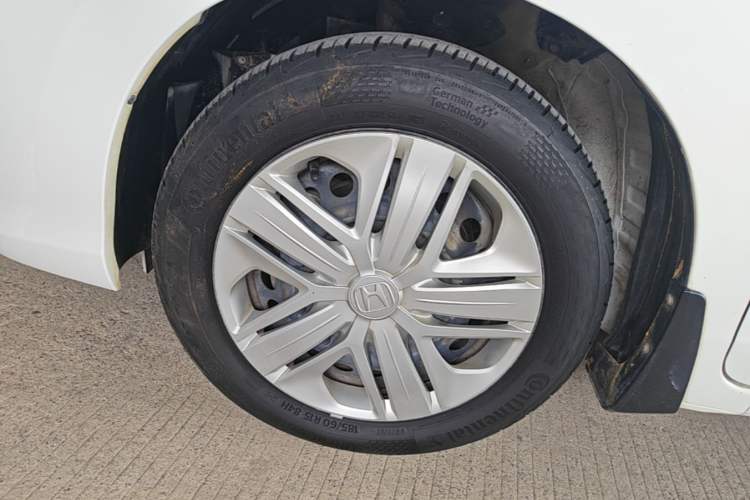 Used Honda Fit 2018 1.5L CVT Comfort Version Left Front Wheel Hub