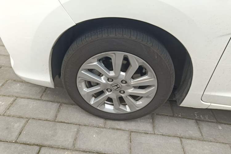 Used Honda Fit 2018 1.5L CVT Comfort Version Left Front Wheel Hub