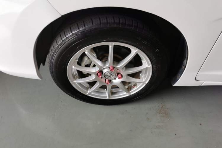 Used Honda Fit 2018 1.5L CVT Comfort Sunroof Version Left Front Wheel Hub