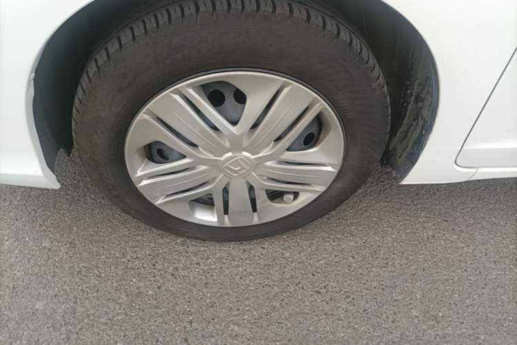 Used Honda Fit 2018 1.5L CVT Comfort Version Left Front Wheel Hub