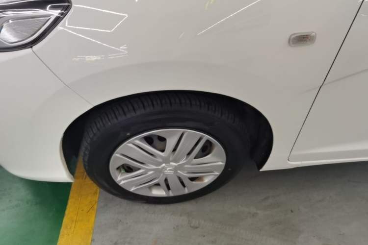 Used Honda Fit 2018 1.5L CVT Comfort Version Left Front Wheel Hub