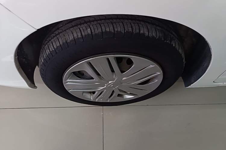 Used Honda Fit 2018 1.5L CVT Comfort Version Left Front Wheel Hub