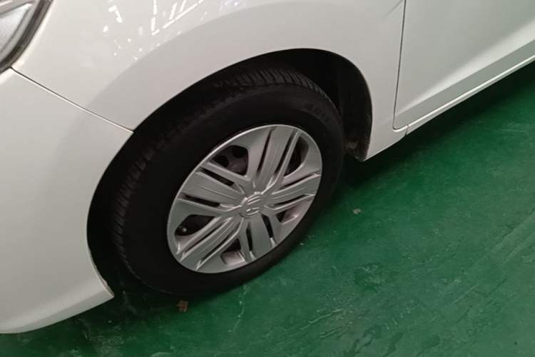 Used Honda Fit 2018 1.5L CVT Comfort Version Left Front Wheel Hub
