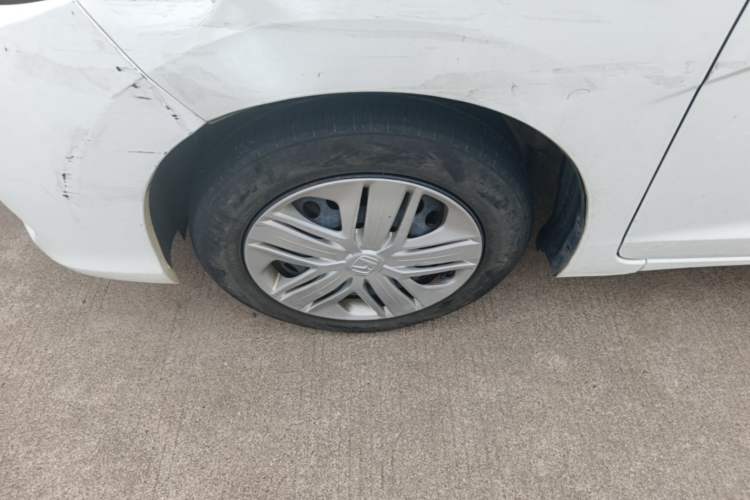 Used Honda Fit 2018 1.5L CVT Comfort Version Left Front Wheel Hub