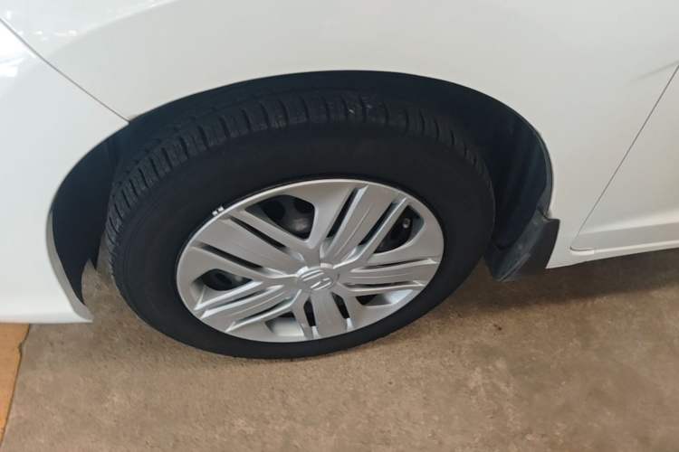 Used Honda Fit 2018 1.5L CVT Comfort Version Left Front Wheel Hub