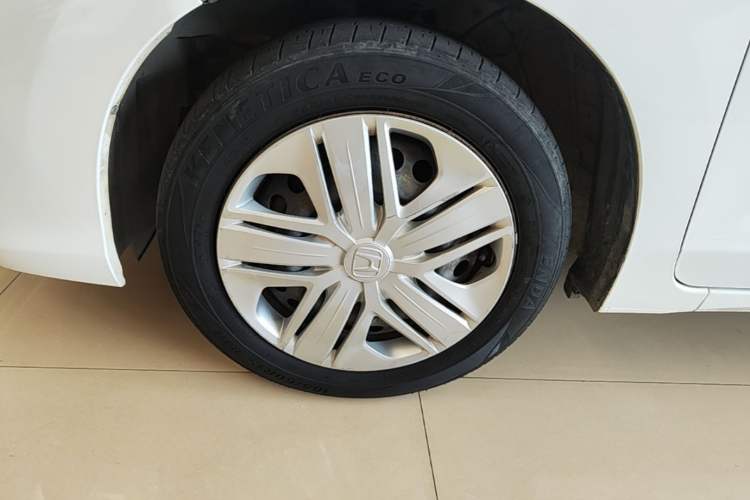 Used Honda Fit 2018 1.5L CVT Comfort Version Left Front Wheel Hub