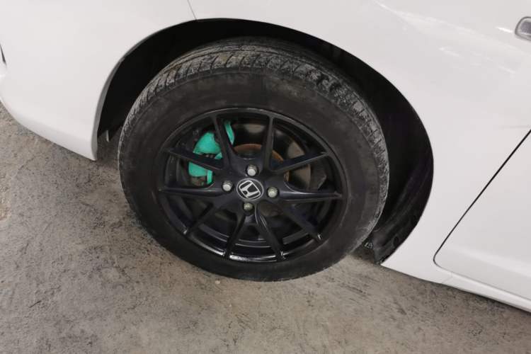 Used Honda Fit 2018 1.5L CVT Comfort Version Left Front Wheel Hub