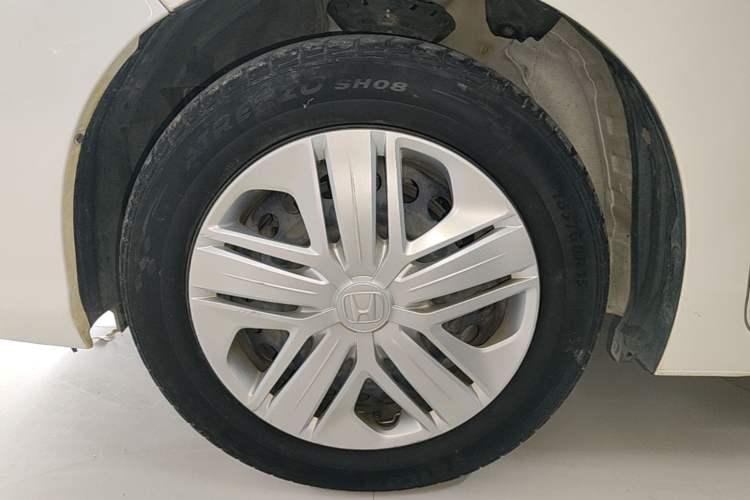 Used Honda Fit 2018 1.5L CVT Comfort Version Left Front Wheel Hub