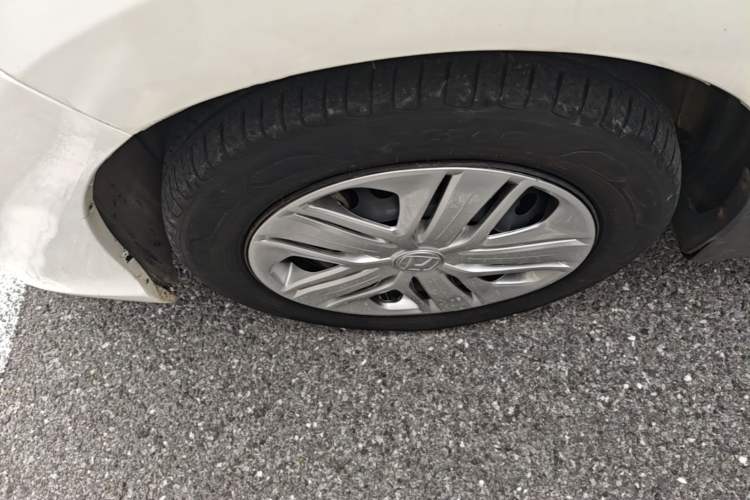 Used Honda Fit 2018 1.5L CVT Comfort Version Left Front Wheel Hub