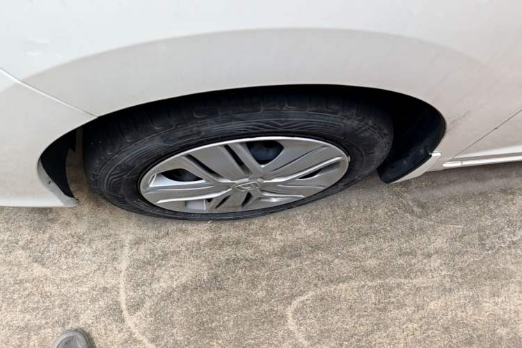 Used Honda Fit 2018 1.5L CVT Comfort Version Left Front Wheel Hub