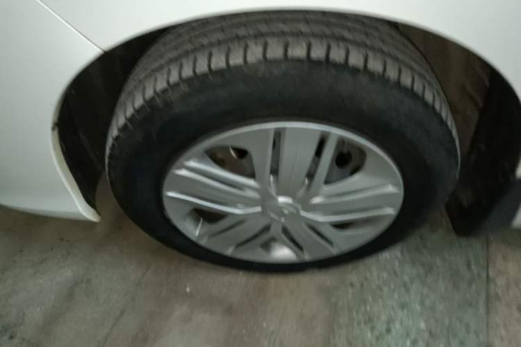 Used Honda Fit 2018 1.5L CVT Comfort Version Left Front Wheel Hub