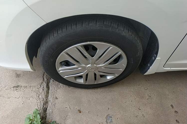 Used Honda Fit 2018 1.5L CVT Comfort Version Left Front Wheel Hub