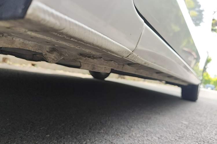 Used Honda Fit 2018 1.5L CVT Comfort Sunroof Version Left Side Sill