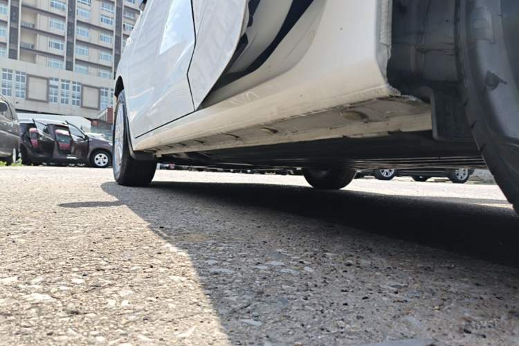 Used Honda Fit 2018 1.5L CVT Comfort Sunroof Version Left Side Sill