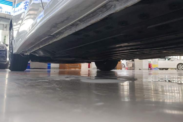 Used Honda Fit 2018 1.5L CVT Trendy Sports Edition Left Side Sill