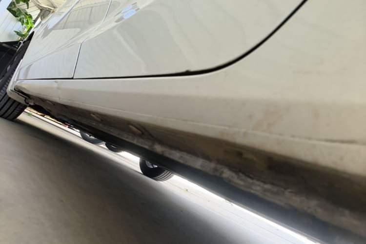 Used Honda Fit 2018 1.5L CVT Comfort Version Left Side Sill