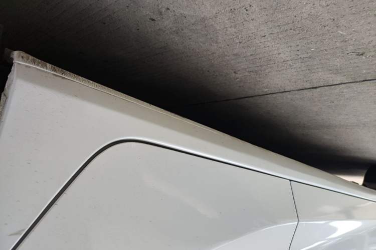 Used Honda Fit 2018 1.5L CVT Comfort Sunroof Version Left Side Sill