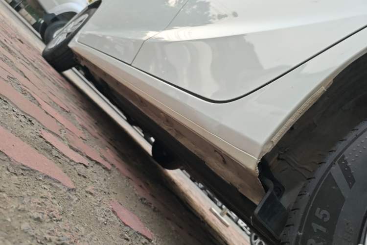 Used Honda Fit 2018 1.5L CVT Comfort Version Left Side Sill