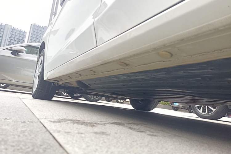 Used Honda Fit 2018 1.5L CVT Comfort Version Left Side Sill