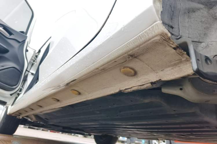 Used Honda Fit 2018 1.5L CVT Comfort Version Left Side Sill