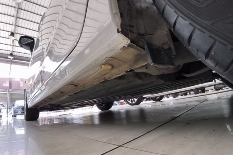 Used Honda Fit 2018 1.5L CVT Comfort Sunroof Version Left Side Sill