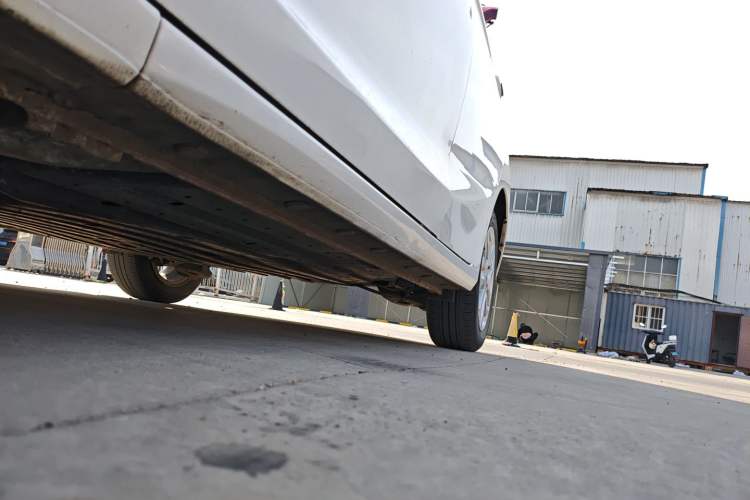 Used Honda Fit 2018 1.5L CVT Comfort Sunroof Version Left Side Sill