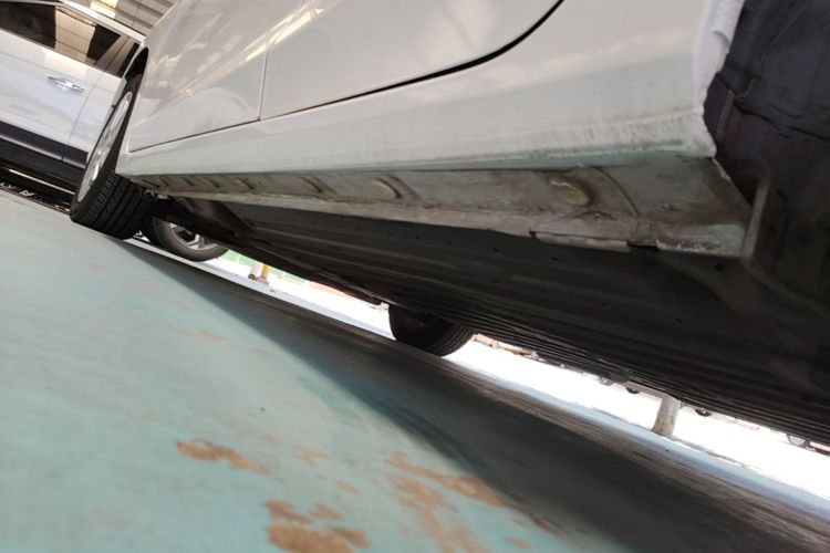 Used Honda Fit 2018 1.5L CVT Comfort Sunroof Version Left Side Sill