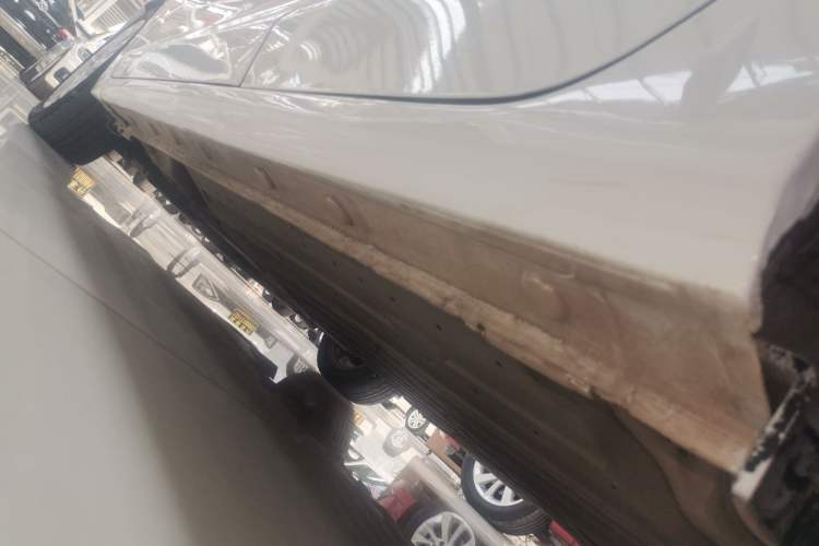 Used Honda Fit 2018 1.5L CVT Comfort Sunroof Version Left Side Sill