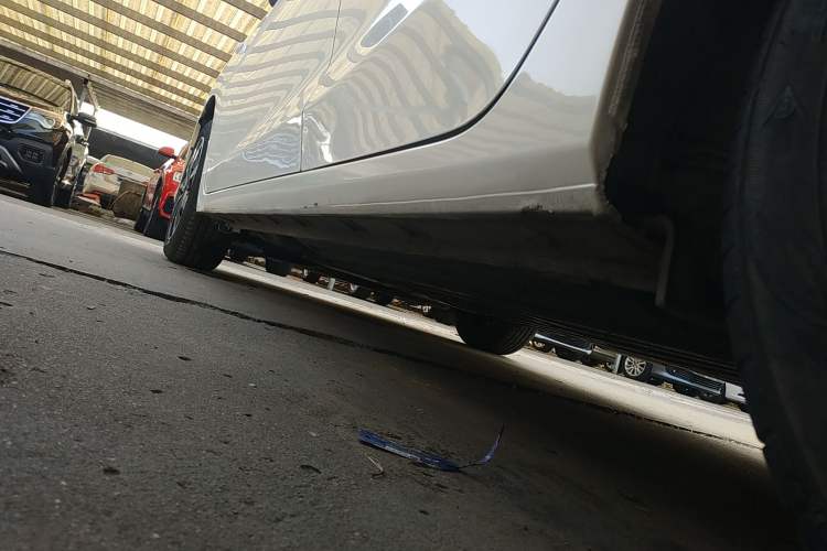 Used Honda Fit 2018 1.5L Manual Comfort Version Left Side Sill
