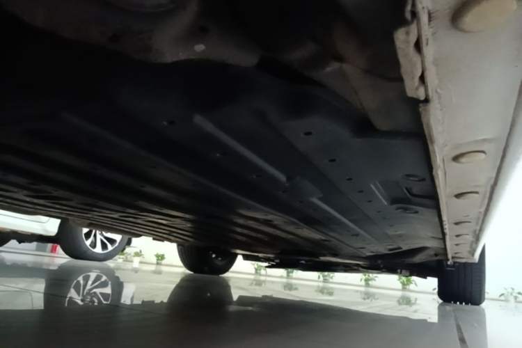Used Honda Fit 2018 1.5L CVT Comfort Version Left Side Sill