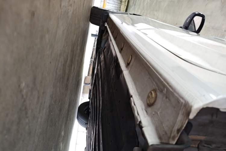 Used Honda Fit 2018 1.5L CVT Comfort Version Left Side Sill