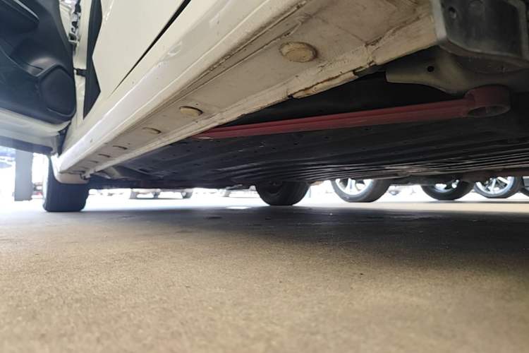 Used Honda Fit 2018 1.5L CVT Comfort Version Left Side Sill