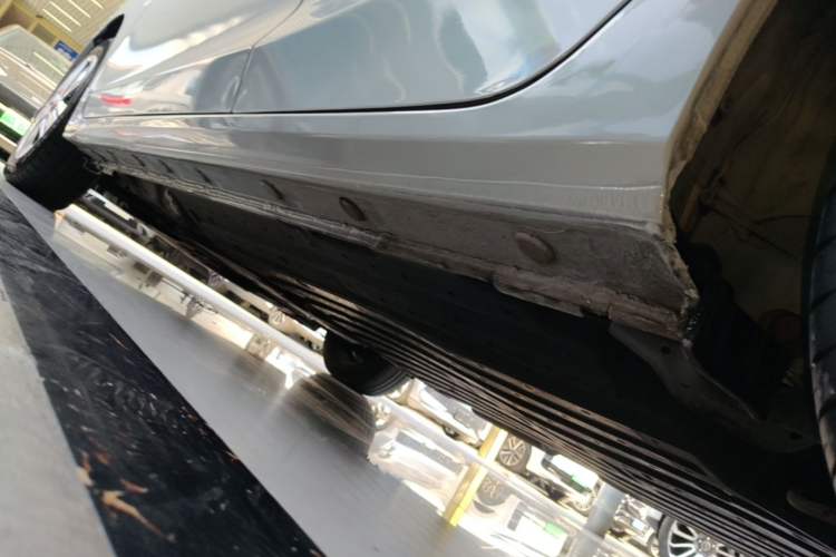 Used Honda Fit 2018 1.5L CVT Comfort Version Left Side Sill
