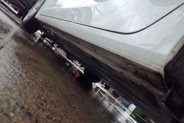 Used Honda Fit 2018 1.5L CVT Comfort Version Left Side Sill