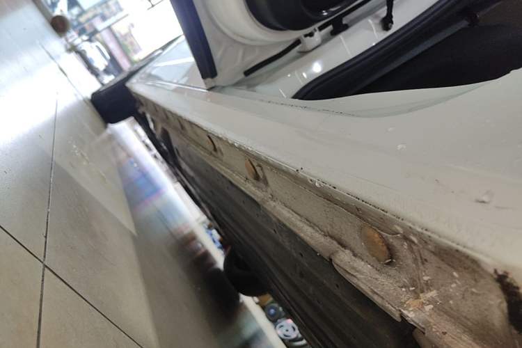 Used Honda Fit 2018 1.5L CVT Comfort Version Left Side Sill