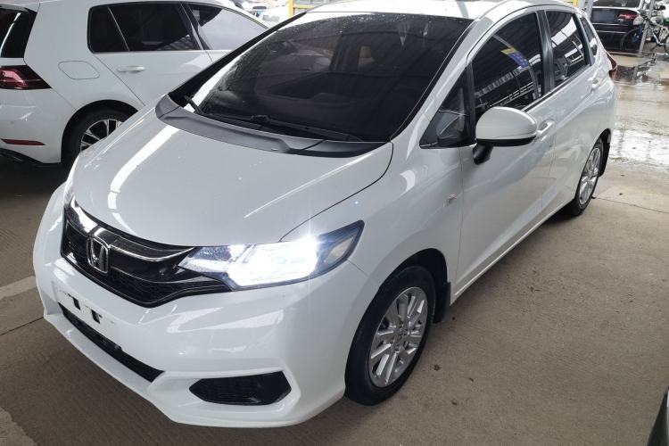 Used Honda Fit 2018 1.5L CVT Comfort Sunroof Version Guazi used car, China used car export, Used car for sale, Used cars, Cheapest cars for sale