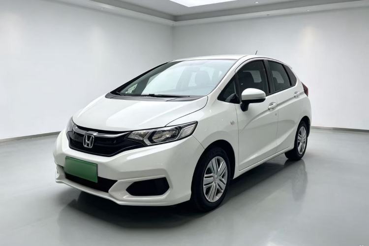 Honda Fit 2018 1.5L CVT Comfort Version с пробегом Guazi used car, China used car export, Used car for sale, Used cars, Cheapest cars for sale