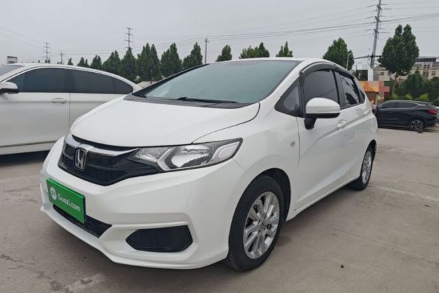 Used Honda Fit 2018 1.5L CVT Comfort Sunroof Version