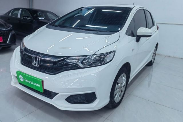 Used Honda Fit 2018 1.5L CVT Comfort Sunroof Version