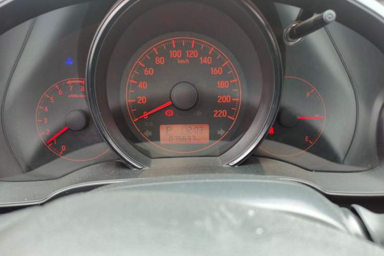 Used Honda Fit 2018 1.5L CVT Comfort Version Odometer Close Up