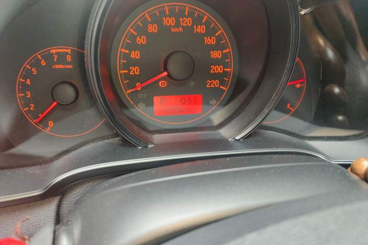 Used Honda Fit 2018 1.5L CVT Comfort Version Odometer Close Up